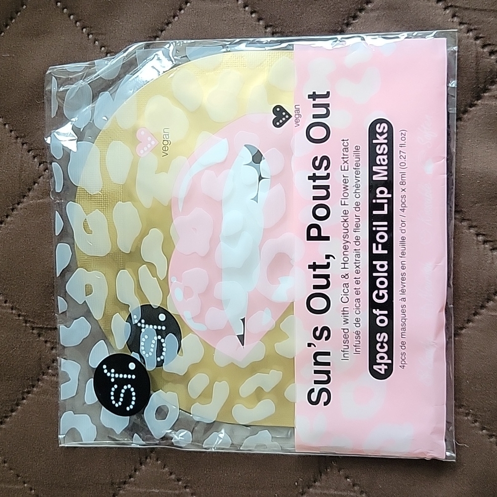 NEW SFGlow 4pcs Gold Foil Lip Masks